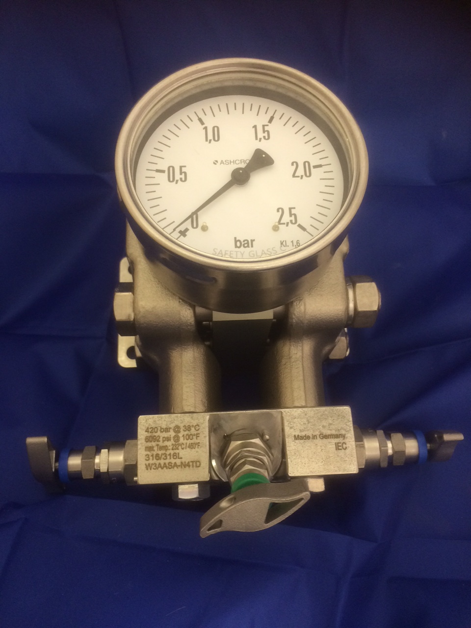 Differential Pressure Gauge Manifold Assembly - V-Flow Solutions Blog